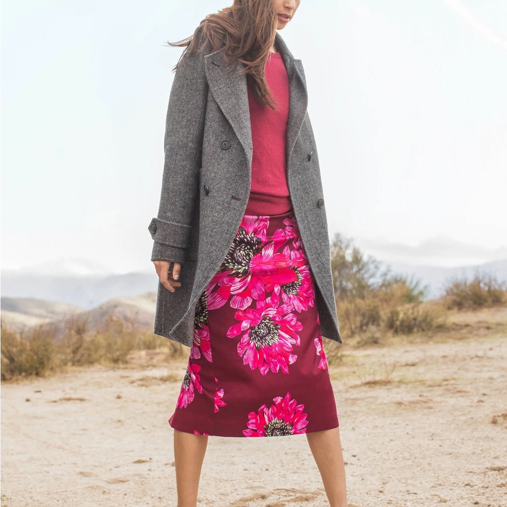 Trina Turk Pink Midi Pencil Skirt with Embellished Style for Casual Work